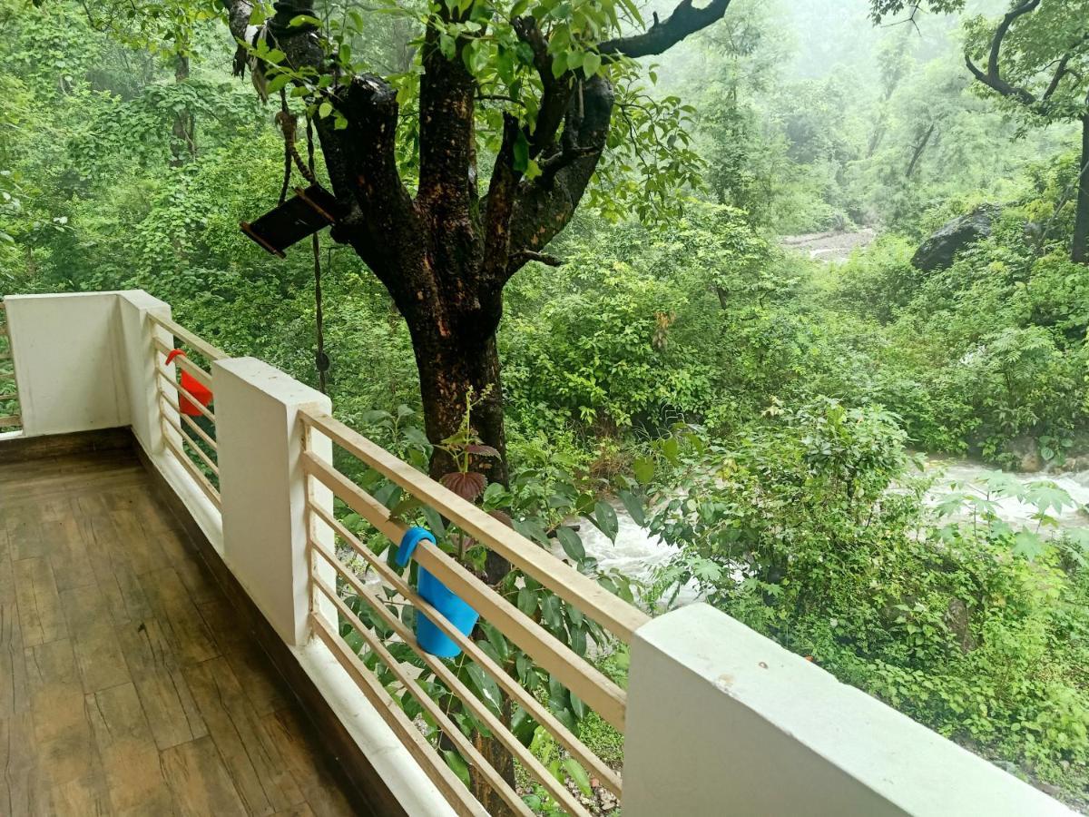 Shivanjal Wellness And Accommodation Rishīkesh Extérieur photo