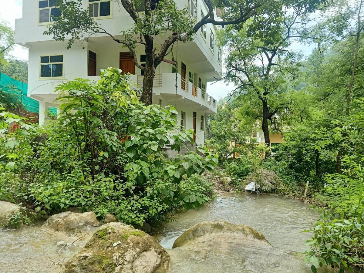 Shivanjal Wellness And Accommodation Rishīkesh Extérieur photo